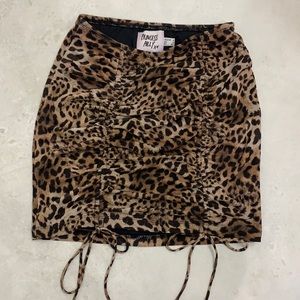 Leopard mini skirt